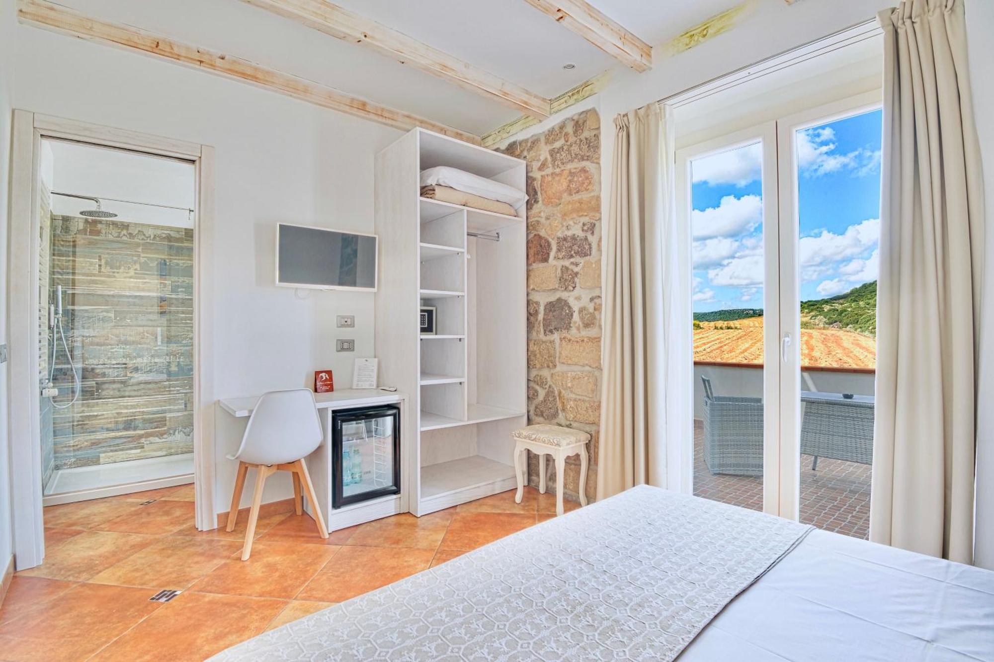 B&B La Roccia Dell'Elefante Castelsardo Eksteriør billede